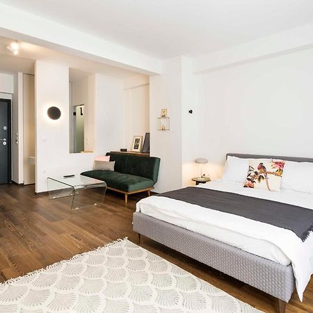 Athens' Best Location- Stunning & Spacious Studio Buitenkant foto